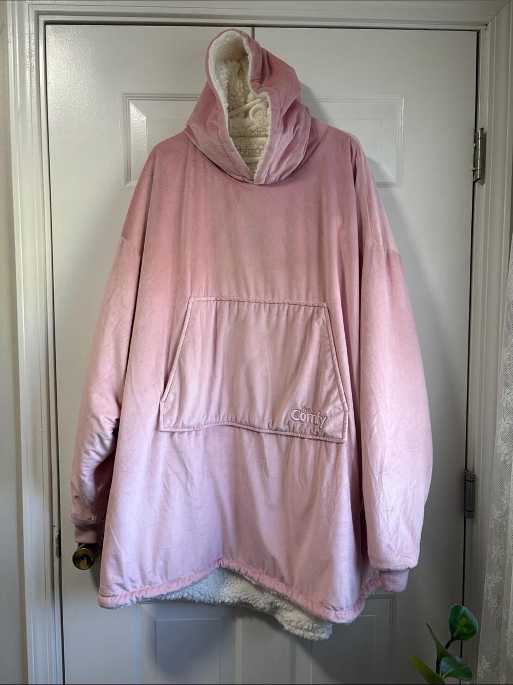The Comfy Oversized Pink Sherpa-Lined Hoodie Sweater